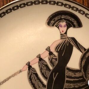 VINTAGE symphony in Black COLLECTOR limited edition plate
